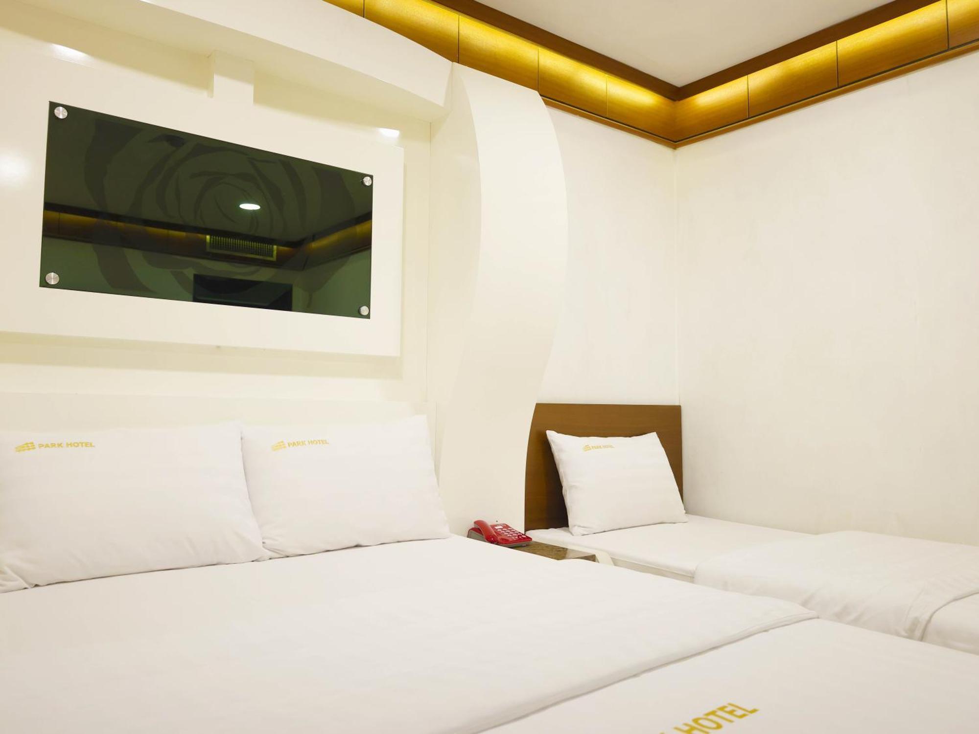 Goodstay Andong Park Hotel Екстер'єр фото